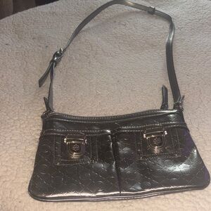 Stylish Silver patterned Shoulder Bag